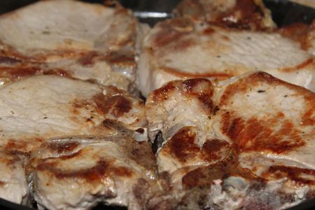 Свиные стейки на кости - гриль: шаг 3