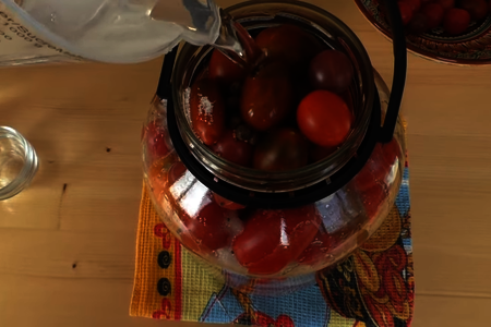 Газированные помидоры на зиму, как бочковые!: шаг 4