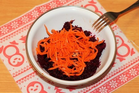 Свекольный салат с острой морковью и орехами #махеевъ_чудеса_за_полчаса: шаг 2