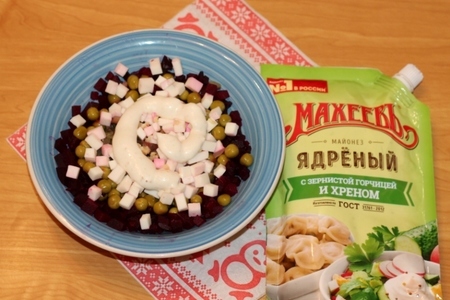Острый свекольный салат с плавленным сыром #махеевъ_чудеса_за_полчаса: шаг 4