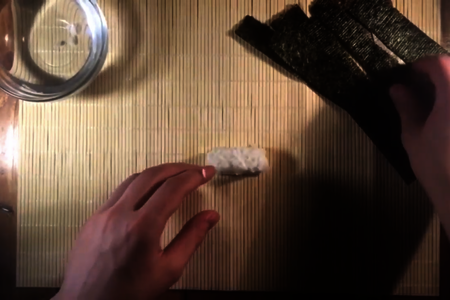 Гункан или суши-нигири: шаг 7