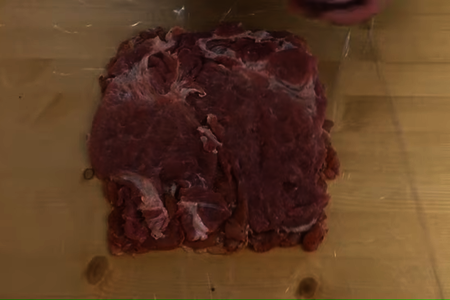 Мясной рулет из двух видов мяса: шаг 3