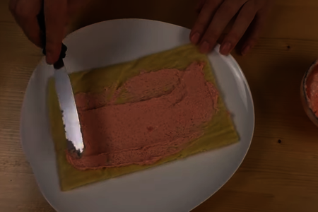 Закусочный торт с красной рыбой: шаг 5