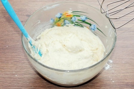 Творожный кекс с манговым кремом и сыром. "махеевъ",  23 февраля: шаг 5