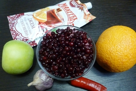 Утка, запеченная с апельсином и брусникой с соусом "глинтвейн" махеевъ на 23 февраля: шаг 2