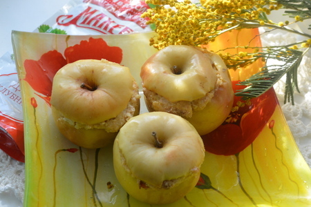 Печеные яблоки с творогом и джемом махеевъ, 8 марта: шаг 6
