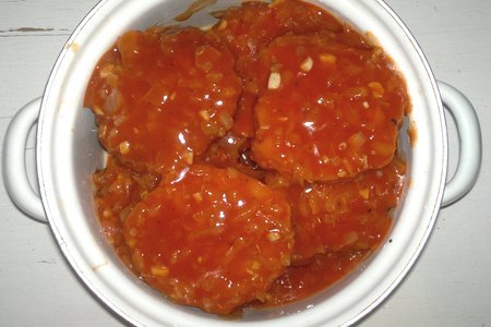 Икорные оладьи с томатно-луковой заливкой, "махеевъ", россия: шаг 10