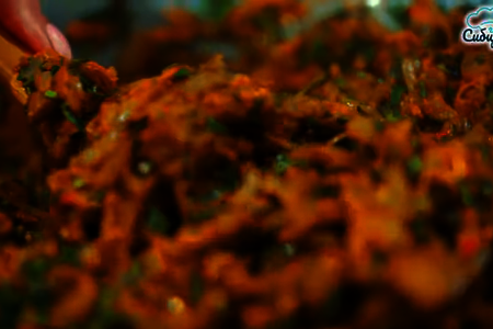 Овощная икра из баклажанов с томатами и морковью на зиму: шаг 7