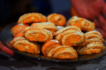 Песочное печенье на сметане с апельсиновой начинкой: шаг 9