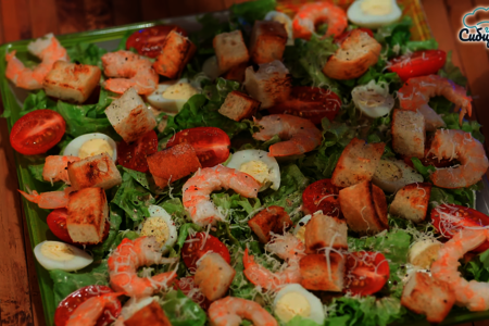 Новогодний салат с океанскими креветками и помидорами: шаг 7