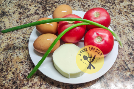Яичница в помидорах с сыром в духовке: шаг 1