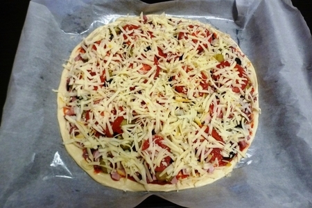 Пицца "солянка" на сметанном тесте: шаг 8