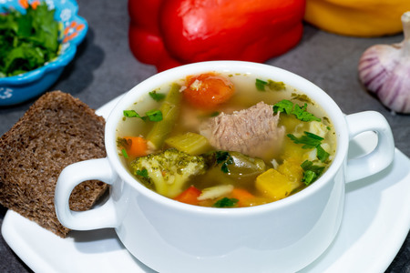 Густой овощной суп с мясом говядины и свинины: шаг 9