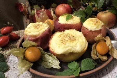 Десерт из яблок с творогом и кунжутом #денькнигодарения: шаг 4