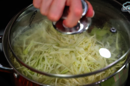 Заправочный суп из свежей капусты с мясом баранины: шаг 6