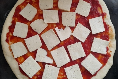 Пицца с тофу, свёклой и соусом из черемши #постныйстол: шаг 10