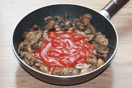 Мясные котлеты в грибном соусе“махеевъ” #махеевъ: шаг 12