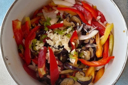 Салат из баклажанов с овощами и кетчупом "махеевъ"#махеевъ: шаг 9