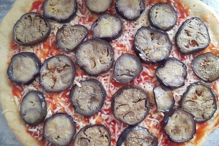 Пицца с баклажанами "махеевъ" #махеевъ: шаг 15