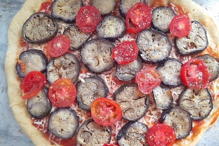 Пицца с баклажанами "махеевъ" #махеевъ: шаг 16