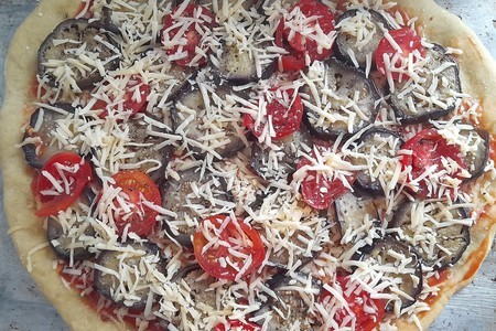 Пицца с баклажанами "махеевъ" #махеевъ: шаг 17