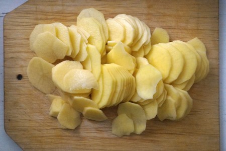 Картофельная запеканка с сыром: шаг 1