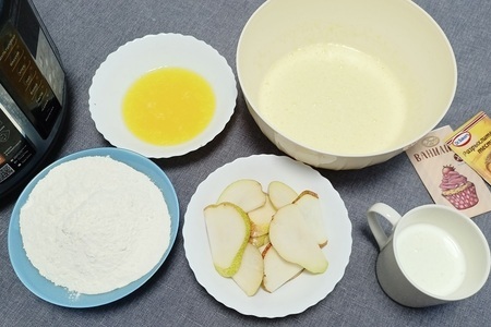 Кекс на кефире с грушей — рецепт вкусной выпечки в мультиварке: шаг 3