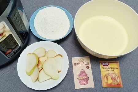 Кекс на кефире с грушей — рецепт вкусной выпечки в мультиварке: шаг 4