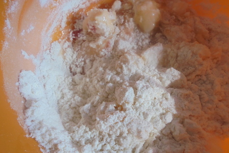 Персики с грецкими орехами и джемом #махеевъ в тесте: шаг 2