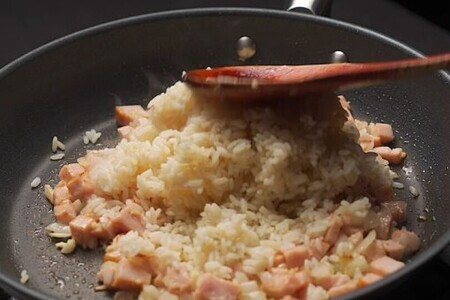 Жареный рис с пастой кочудян: шаг 14