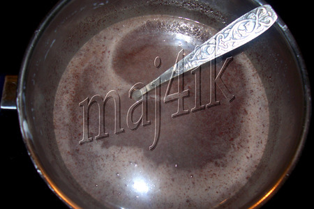 Шоколадный мусс-крем с ликёром и маскарпоне, запечённый в чашечках: шаг 2