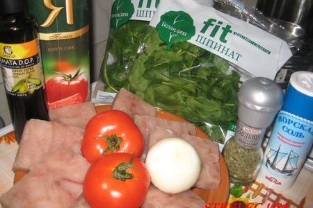Хек в шпинатно-томатном соусе: шаг 1