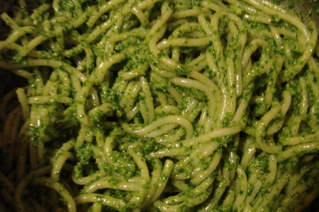 Спагетти с зеленым соусом: шаг 4
