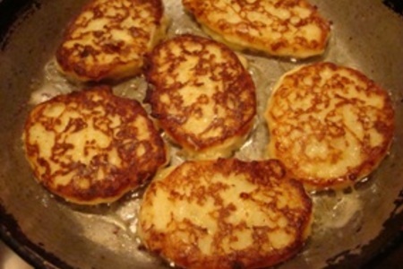 Картофельные оладьи с сыром: шаг 6