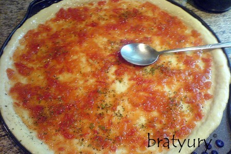 Пицца с грибами, сыром mozzarella и колбасой pepperoni: шаг 5