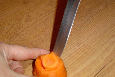 Кольца для салфеток из моркови: шаг 1