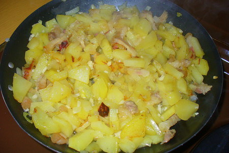 Картошка,жаренная на сале.: шаг 1