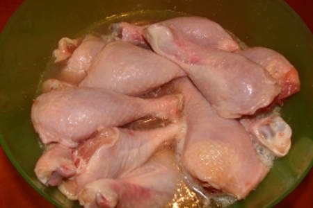 Куриные голени в пивном маринаде: шаг 1
