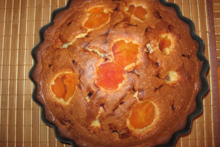 Абрикосово-вишневый пирог: шаг 1