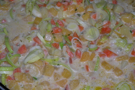 Куриное филе с овощами в соусе из творожного крема: шаг 2