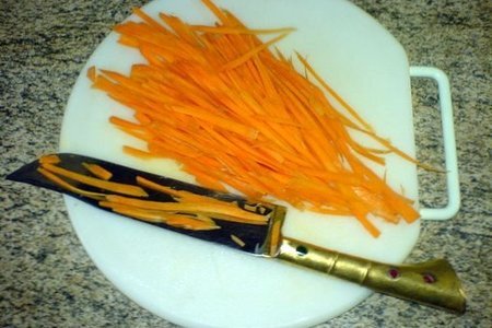 Морковь, резаная соломкой: шаг 5