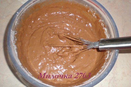 Шоколадно-вишневые маффины с миндалем: шаг 3