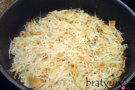 Картофель, жареный со шкварками, простой, но заделистый рецепт украинско-корейской кухни: шаг 8