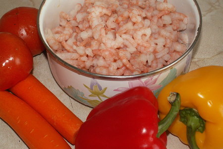 Креветочный суп с овощами: шаг 1
