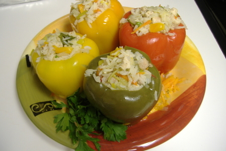 Фото к рецепту: Радужные фаршированные перцы