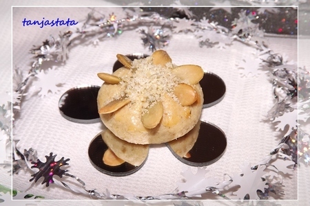 Фото к рецепту: Печенье "рождественский цветок"