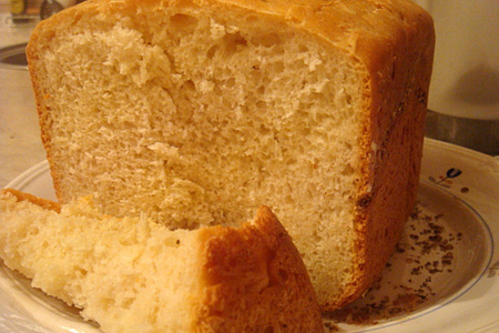 Фото к рецепту: Молочный хлеб с кориандром (для хлебопечки)