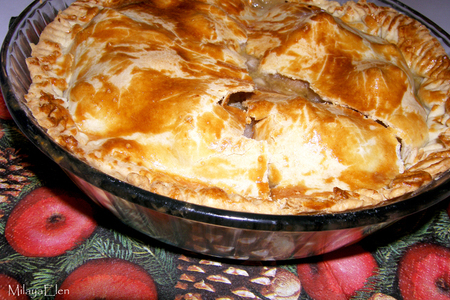 Фото к рецепту: Американский яблочный пирог, домашнее наслаждение!