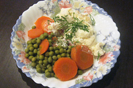 Фото к рецепту: Палтус в сметане "по-президентски" с овощами