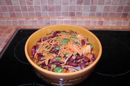 Фото к рецепту: Салат фасолька-морковка